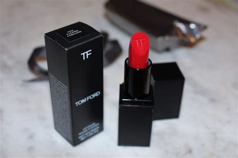 chanel lover lipstick vs tom ford fabulous|Tom Ford Beauty Li vs Chanel Emilienne (452) Dupe .